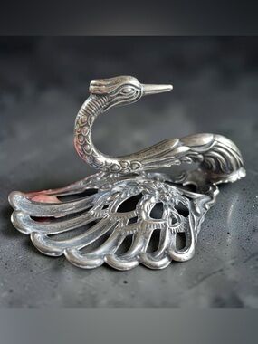 Silver plated swan, was once attached to a dish, can be repurposed